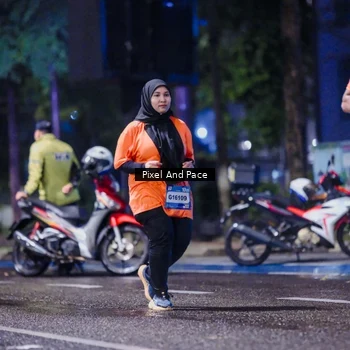 Runner Photo 7856487