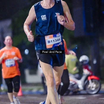 Runner Photo 7856497
