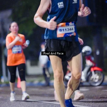 Runner Photo 7856498