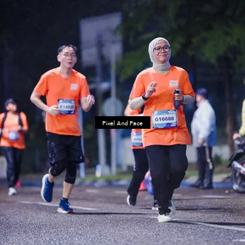 Runner Photo 7856527