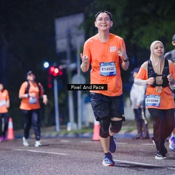 Runner Photo 7856538