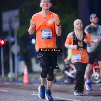 Runner Photo 7856543