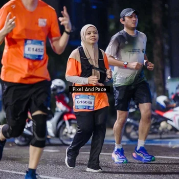 Runner Photo 7856544