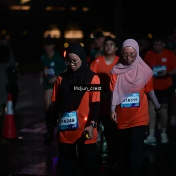 Runner Photo 7856548