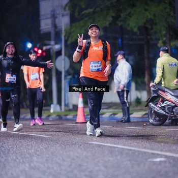 Runner Photo 7856552
