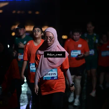 Runner Photo 7856557