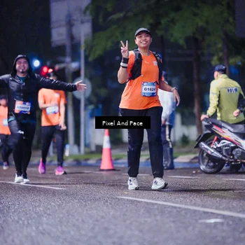 Runner Photo 7856561