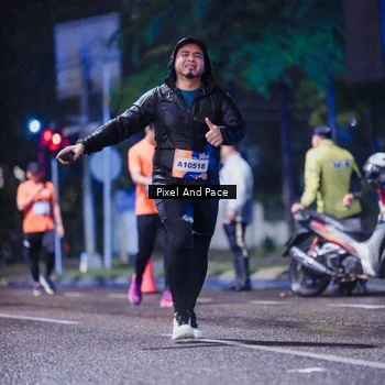 Runner Photo 7856570