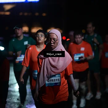 Runner Photo 7856572