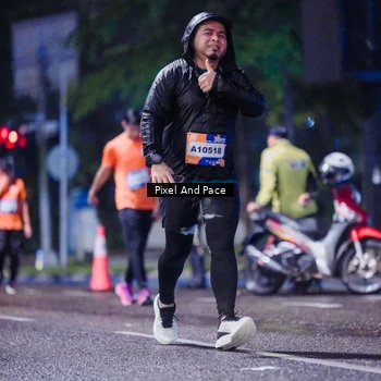 Runner Photo 7856573