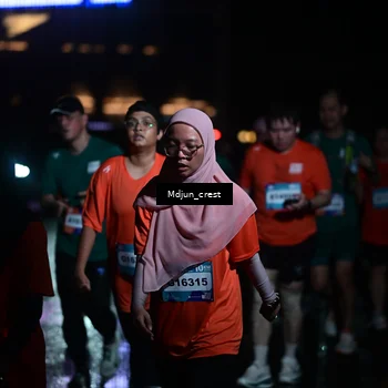 Runner Photo 7856580