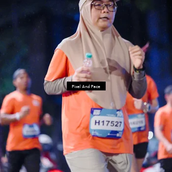 Runner Photo 7856615
