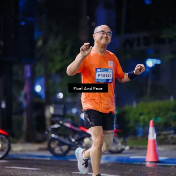 Runner Photo 7856628