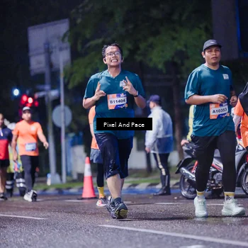 Runner Photo 7856645
