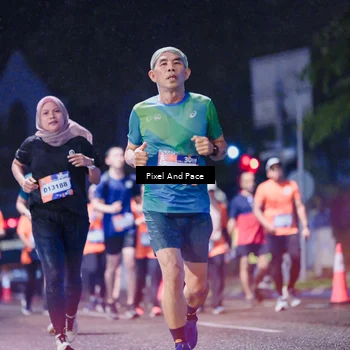 Runner Photo 7856655
