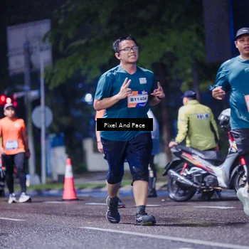 Runner Photo 7856661