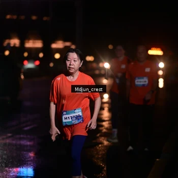Runner Photo 7856691