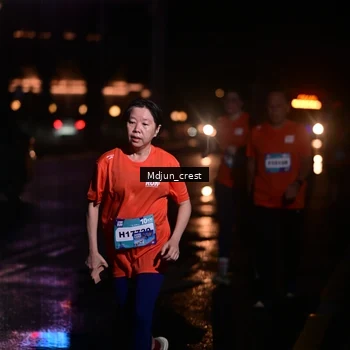 Runner Photo 7856695