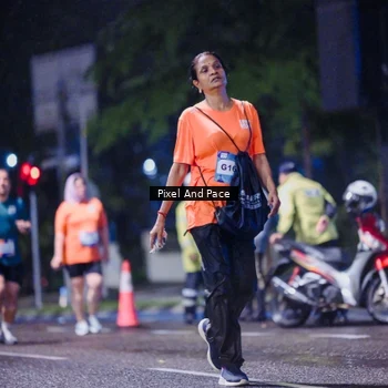 Runner Photo 7856712