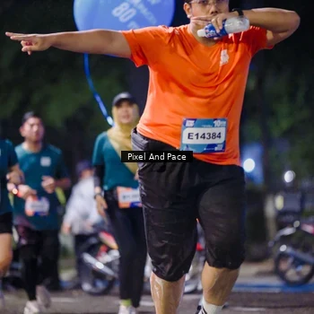 Runner Photo 7856734