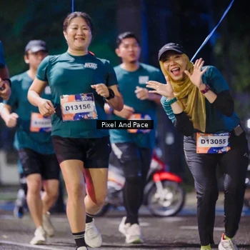 Runner Photo 7856742