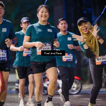 Runner Photo 7856745