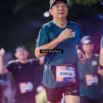 Runner Photo 7856757