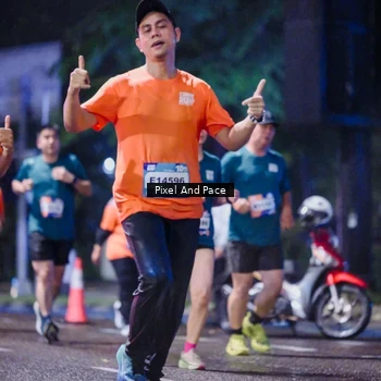 Runner Photo 7856771