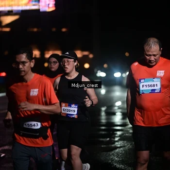 Runner Photo 7856774