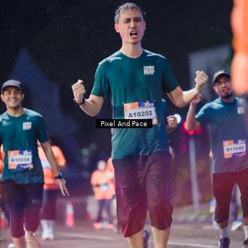 Runner Photo 7856793