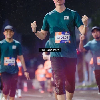 Runner Photo 7856813