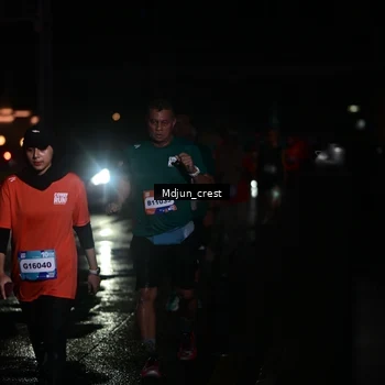 Runner Photo 7856846