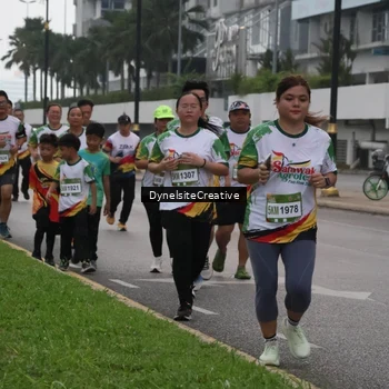 Runner Photo 7856855