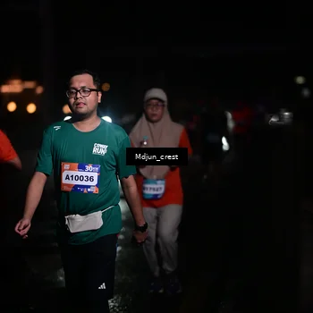 Runner Photo 7856860