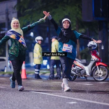 Runner Photo 7856868