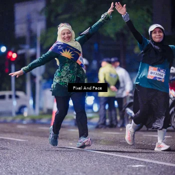 Runner Photo 7856872
