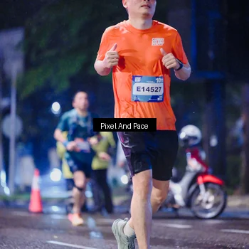 Runner Photo 7856887