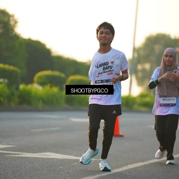 Runner Photo 7856890
