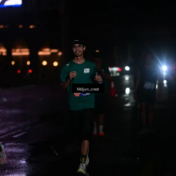 Runner Photo 7856897