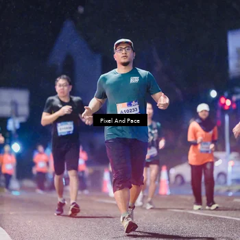 Runner Photo 7856908