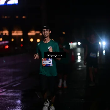 Runner Photo 7856915