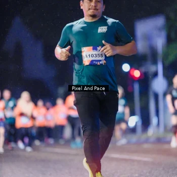 Runner Photo 7856929