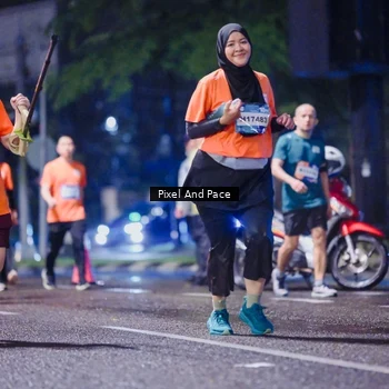 Runner Photo 7856940