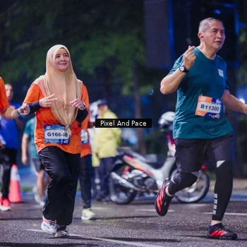 Runner Photo 7856941