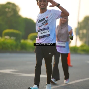 Runner Photo 7856943