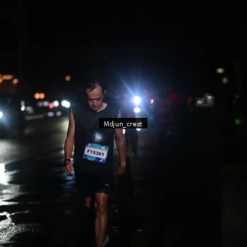 Runner Photo 7856945