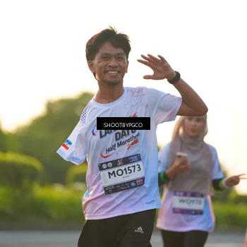 Runner Photo 7856957