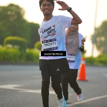 Runner Photo 7856966