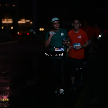 Runner Photo 7856978
