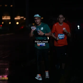 Runner Photo 7857008